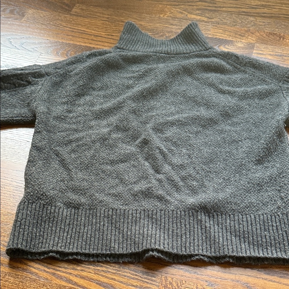 J. Crew Heather Gray Knit Pullover - Picture 5 of 7